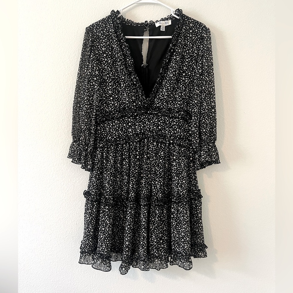 Women’s like new She + Sky Black and White Floral Dress